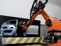 BMW | Automated Robot Inspection Cell for Quality Control on Sheet Metal Components